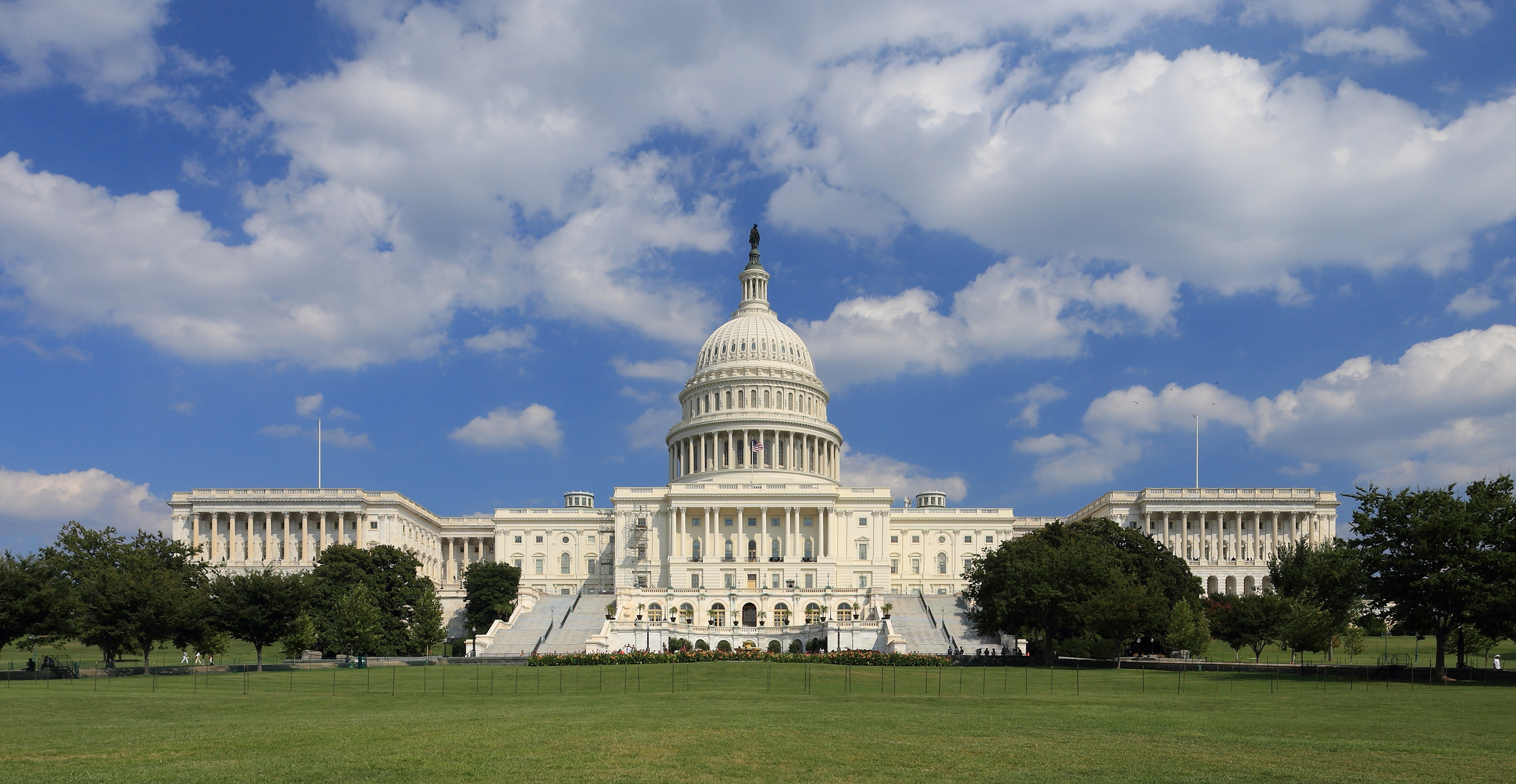 US Capitol West Side exterior